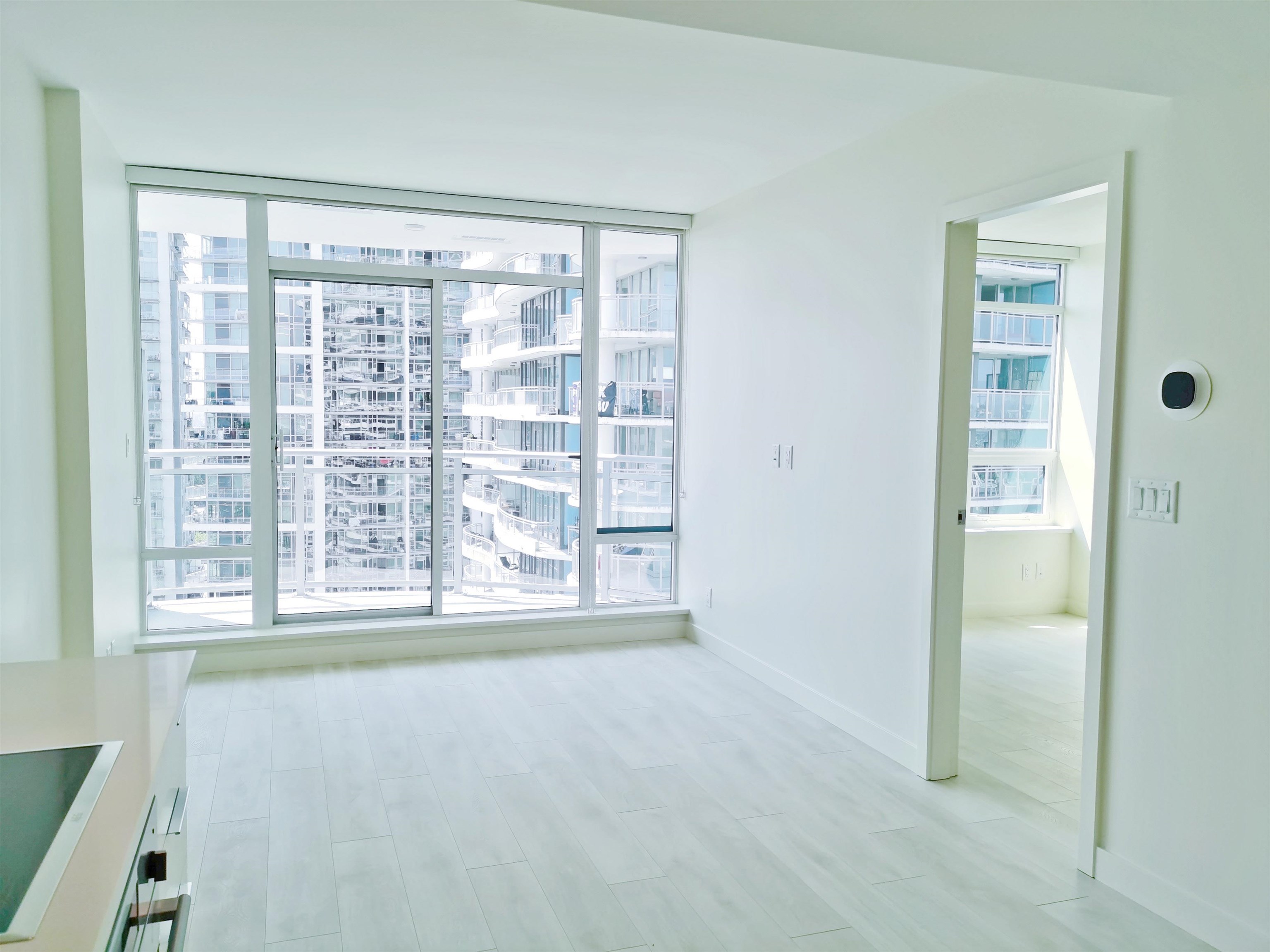 20xx 13318 104 Avenue Surrey - MLS: R2973721