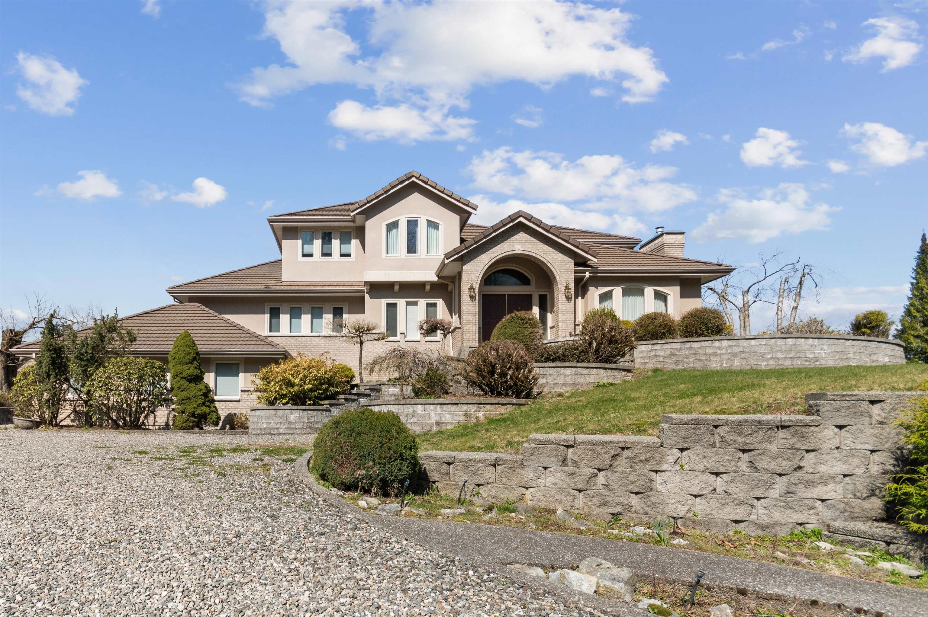 8455 Grand View Drive Chilliwack - MLS: R2986265